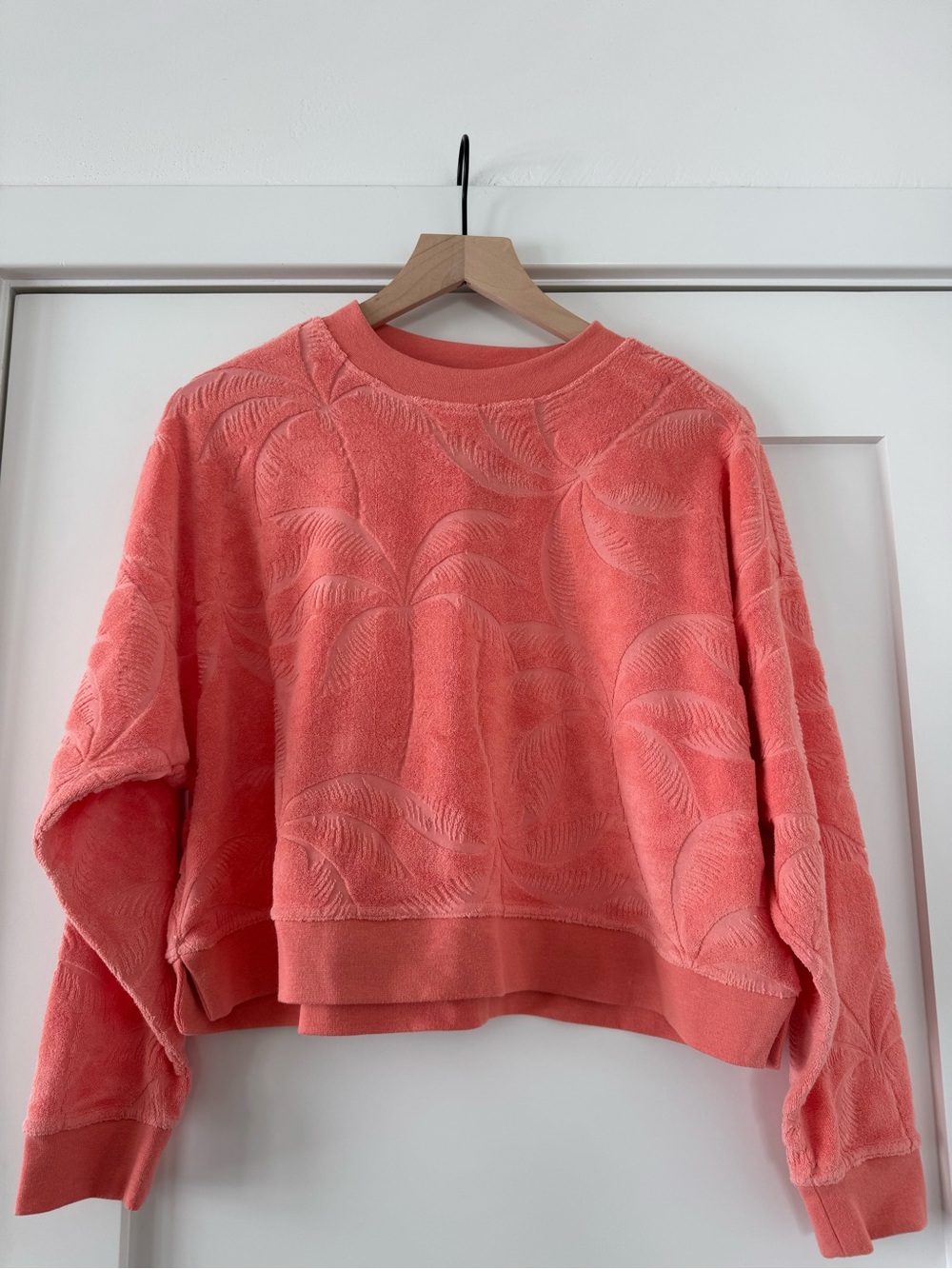 Billabong Coral Palm-Embossed Crewneck Sweatshirt